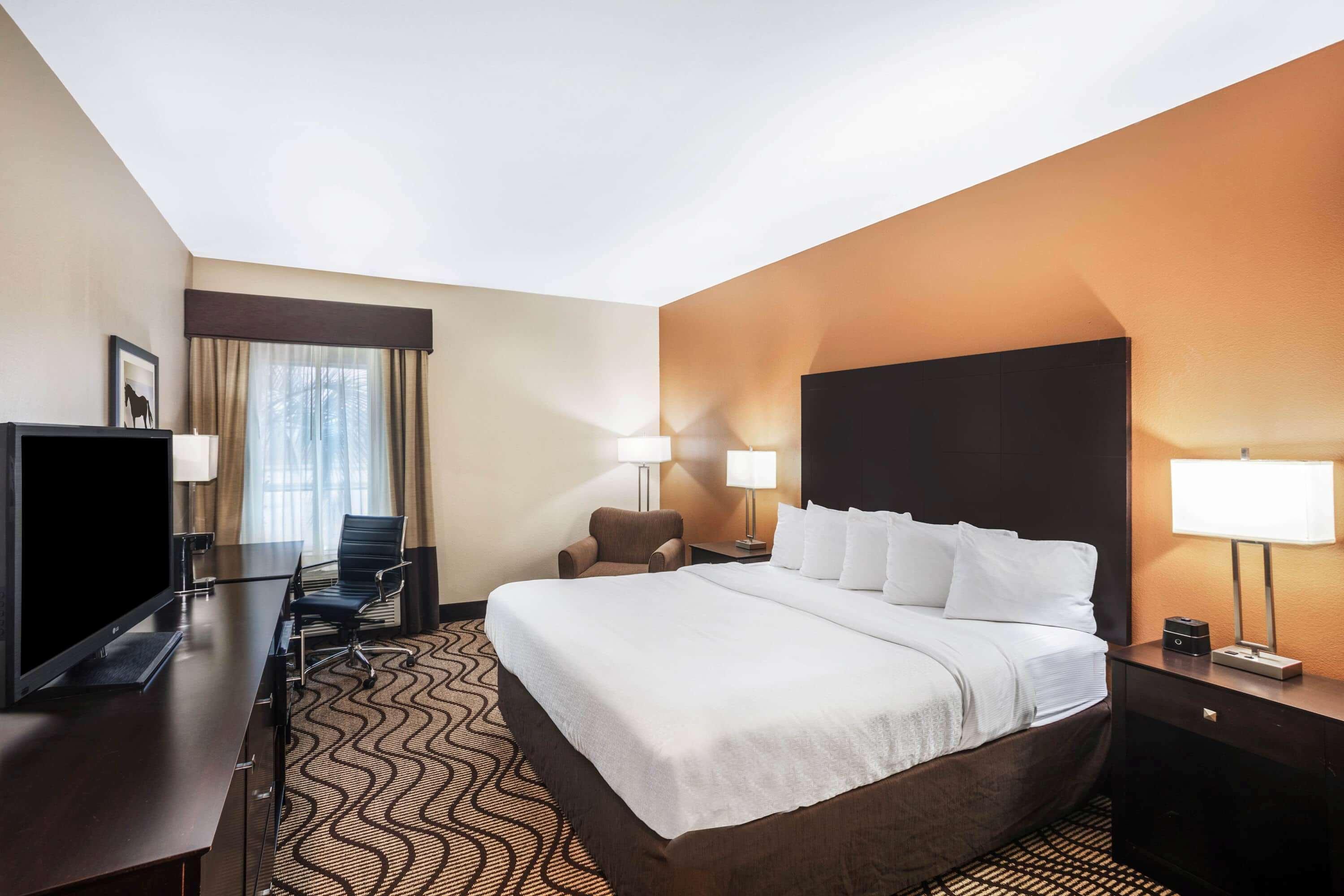 La Quinta By Wyndham Beeville Экстерьер фото