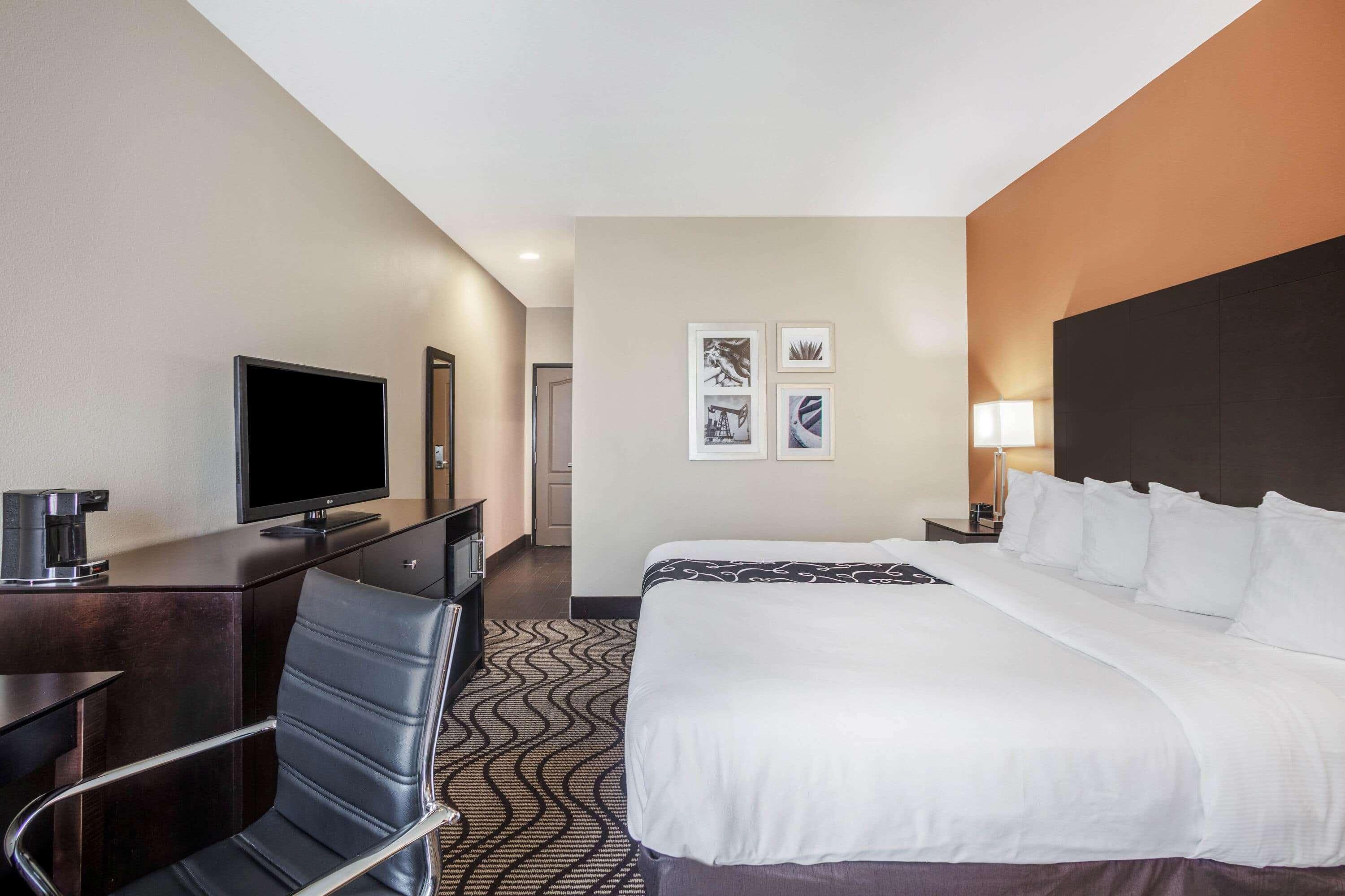 La Quinta By Wyndham Beeville Экстерьер фото